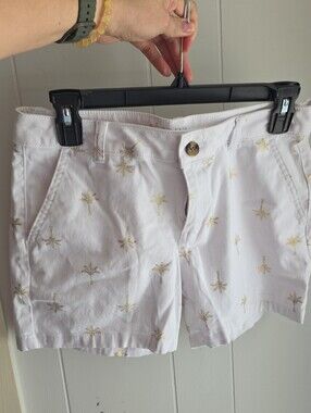 Women's White Palm-Embroidered Jean Shorts